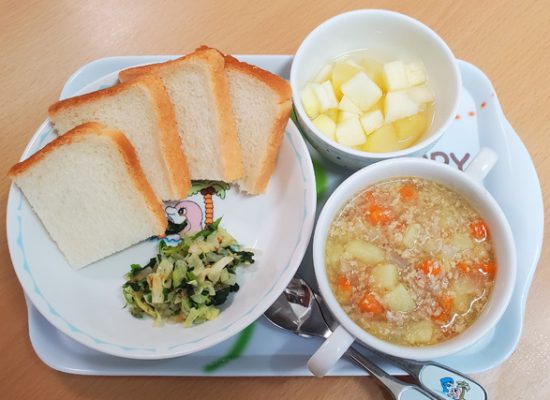 保育室マリン給食